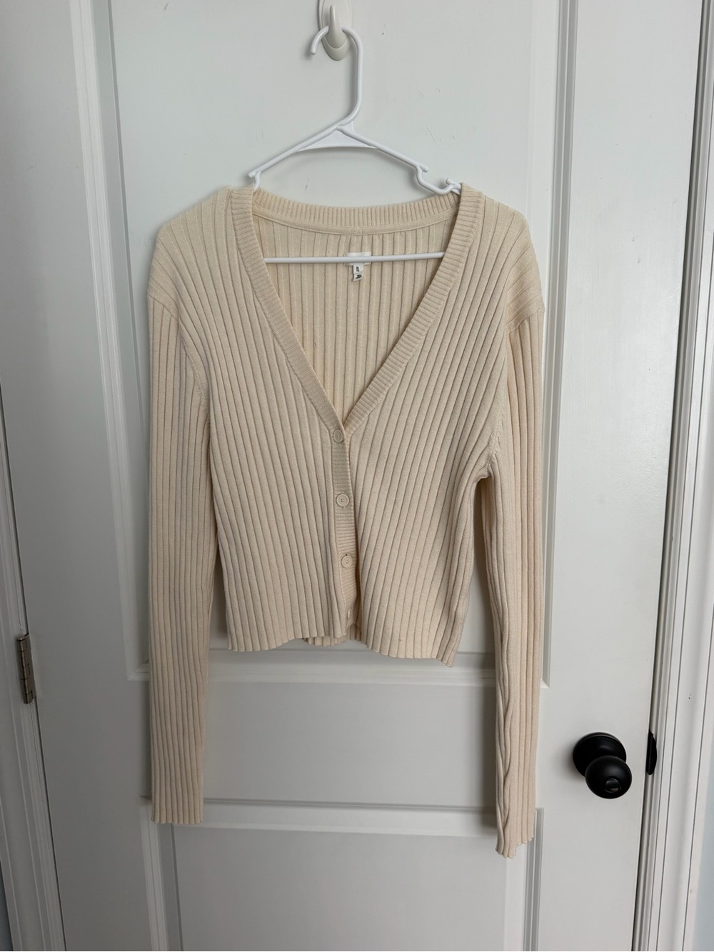 aerie Cream Ribbed V-Neck Cropped Button Cardigan